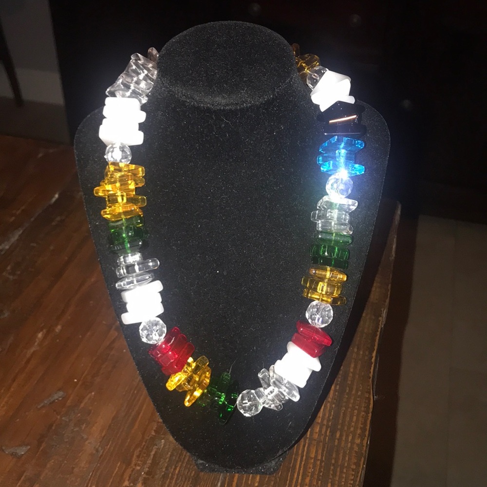 Multi colored necklace